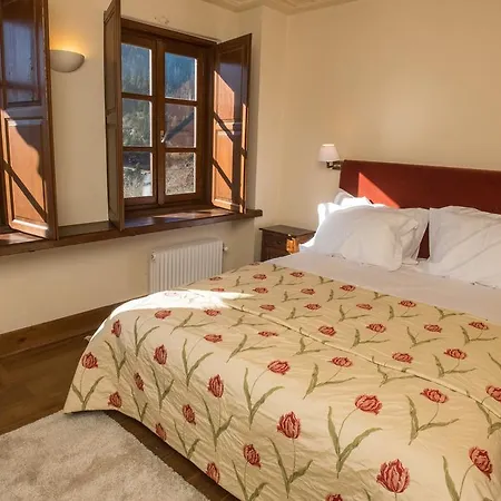 Epoches 4* Karpenísion