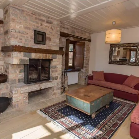 Epoches 4* Karpenísion