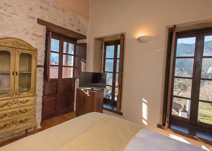 Πανσιόν Epoches Καρπενήσι