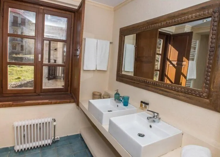 Epoches Καρπενήσι