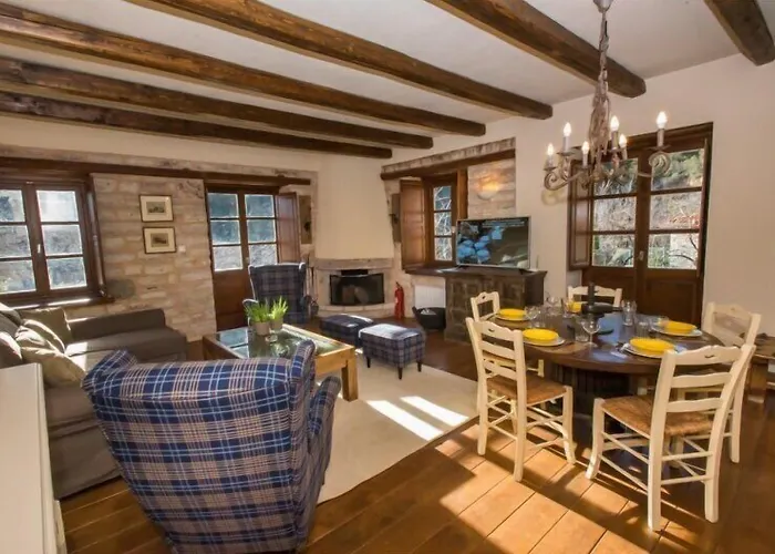 Epoches Καρπενήσι